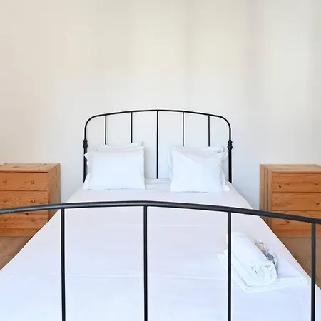 Luganos Hills View Apartment *